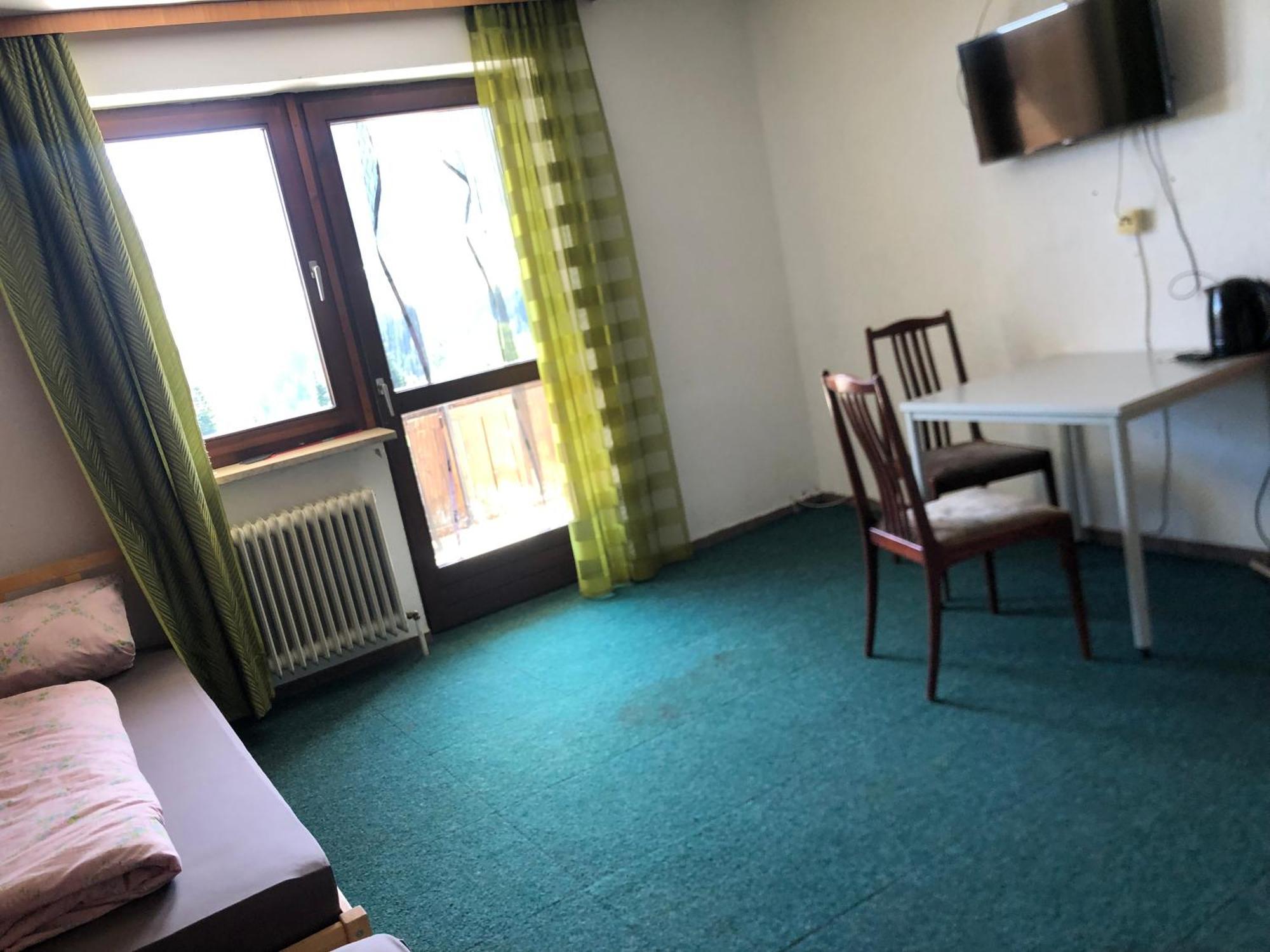 אוברפרפוס Appartement Gruenfelder מראה חיצוני תמונה