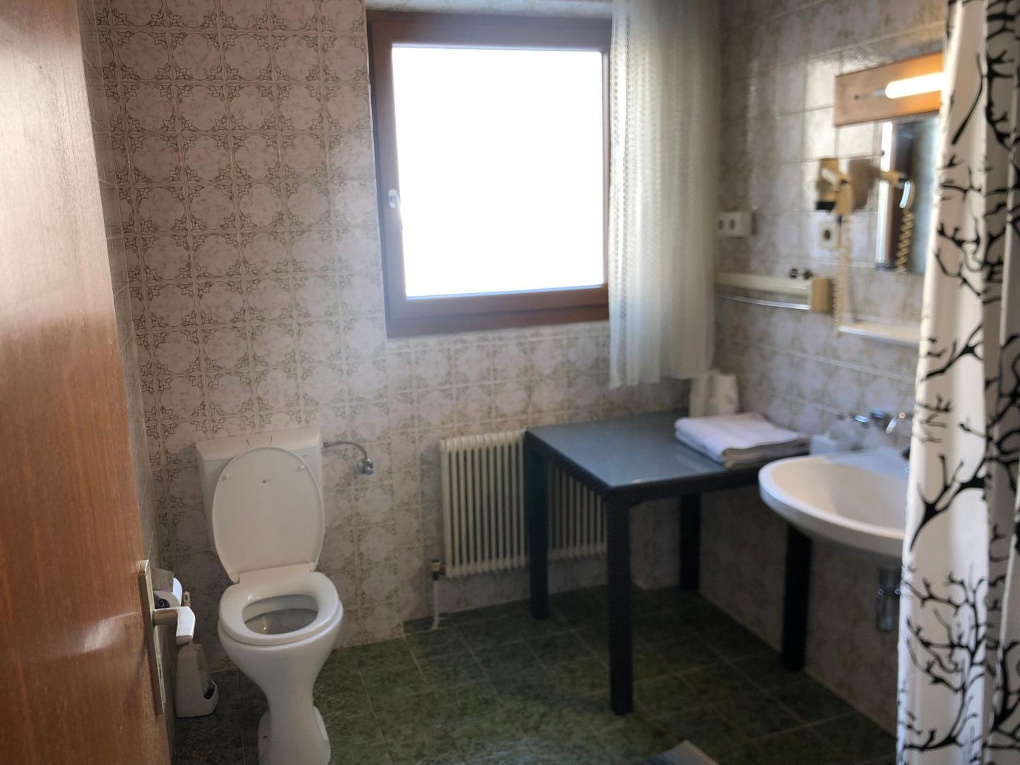 אוברפרפוס Appartement Gruenfelder מראה חיצוני תמונה